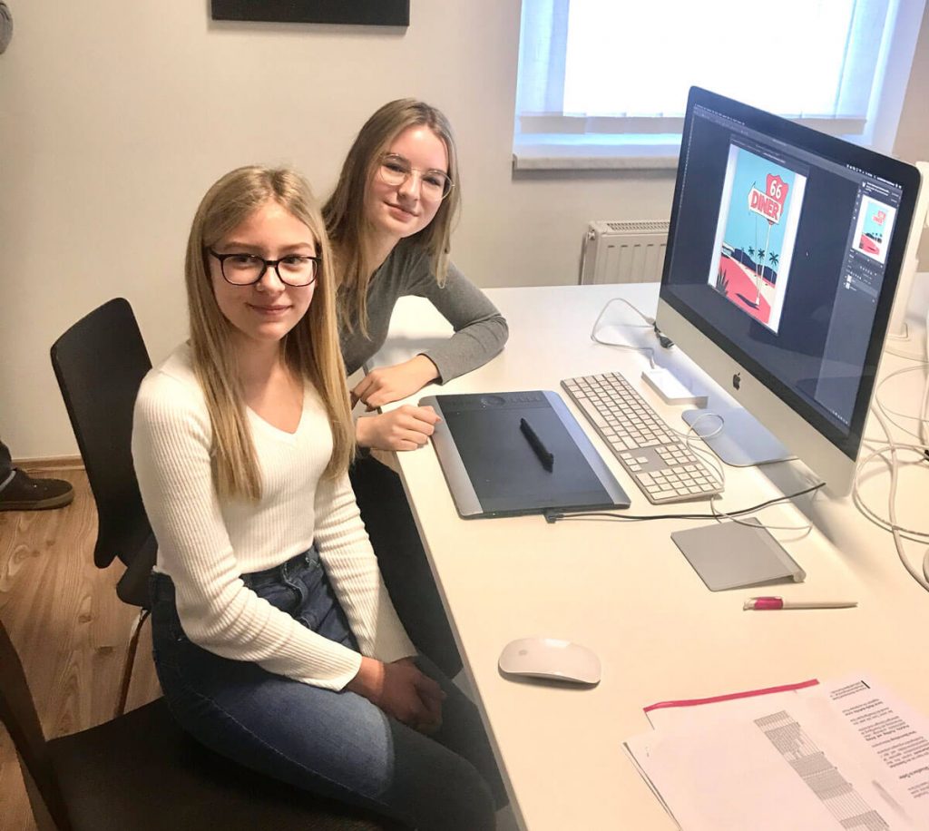 Schüler Berufspraktische Tage im Büro netWERKER
