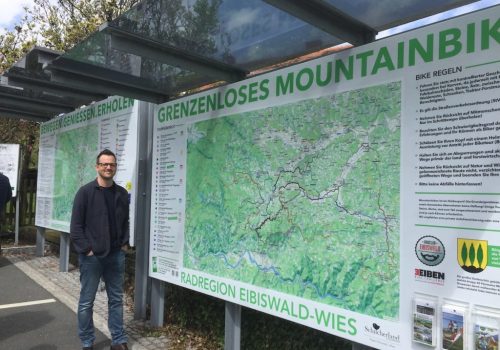 Übersichtstafeln am Eibiswalder Kirchplatz